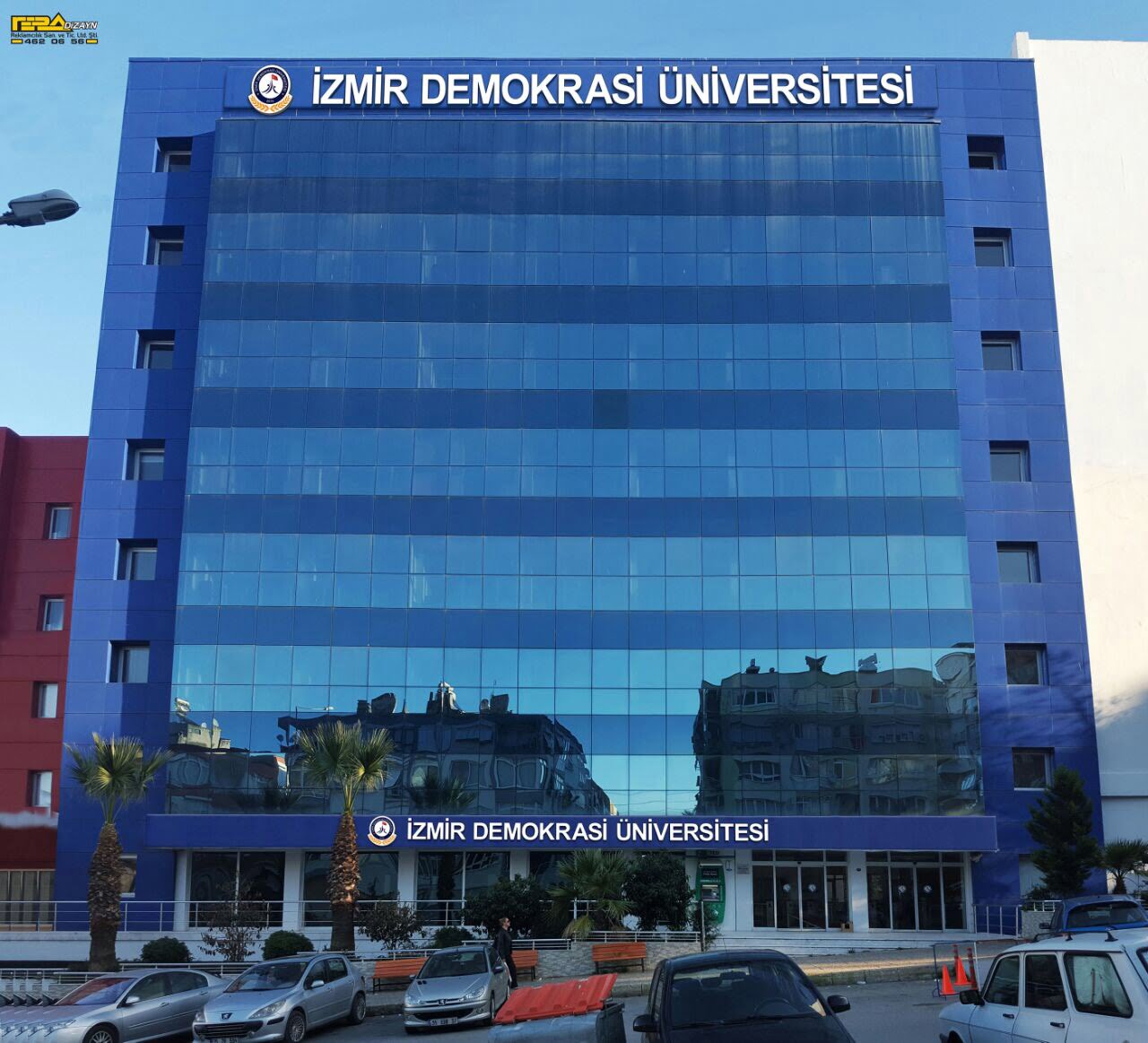 İzmir Demokrasi Üniversitesi 7 Sözleşmeli Personel Alacak: Başvurular Başladı