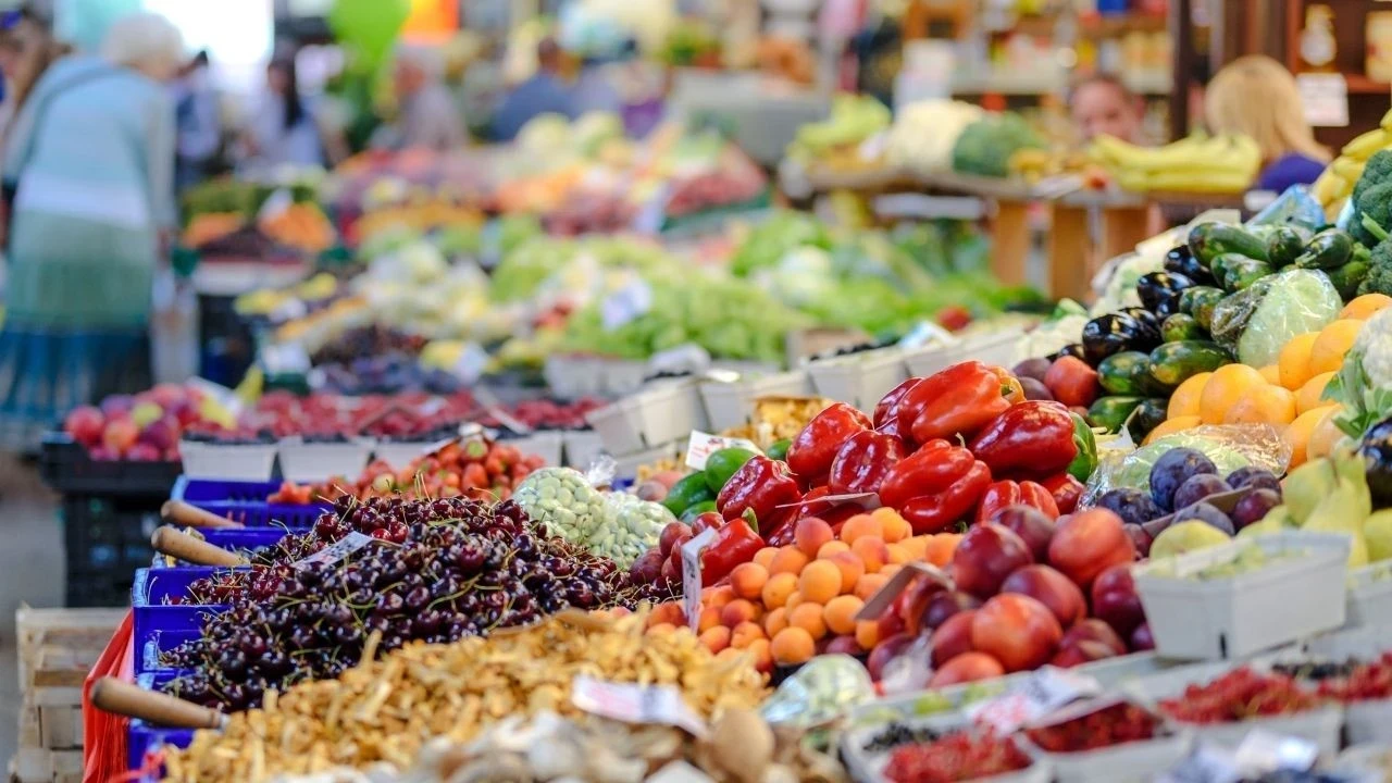 Üreten 11 Liraya Satıyor, Markette 61 Lira: Tarla İle Market Arasında Rekor Fark
