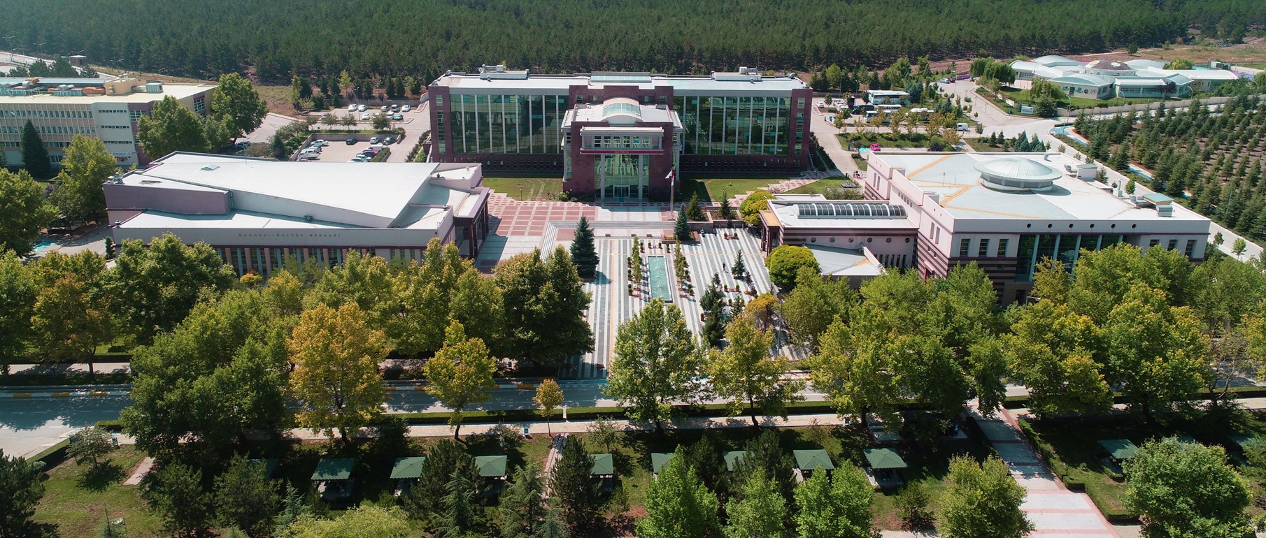 Eskişehir Osmangazi Üniversitesi 203 Sözleşmeli Personel Alımı Yapacak: Başvurular Başlıyor