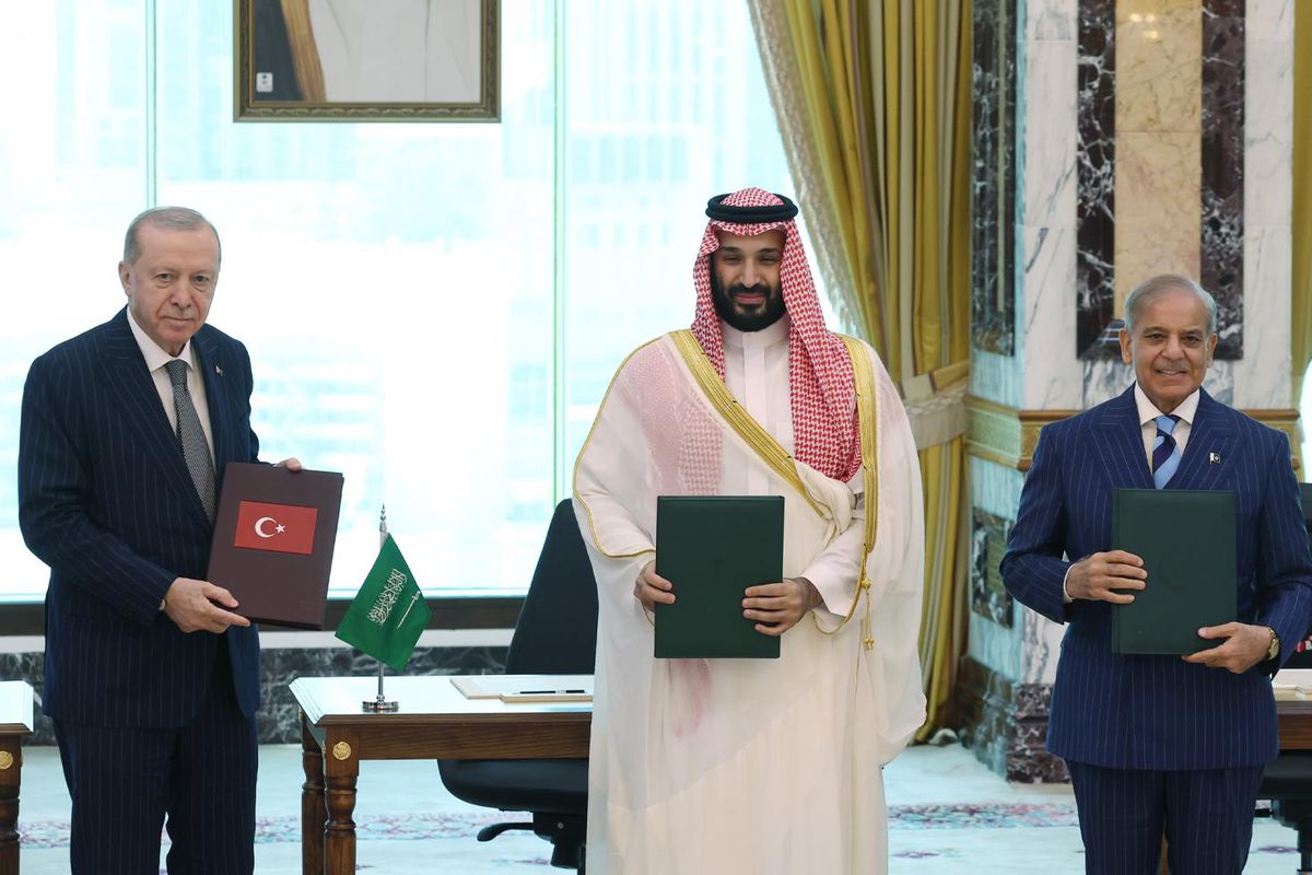 Türkiye, Suudi Arabistan Ve Pakistan Mekke Anlaşmasını İmzaladı