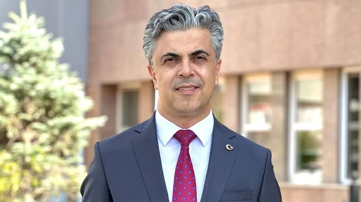 Erzincan Binali Yıldırım Üniversitesi’ne Yeni Rektör Atandı
