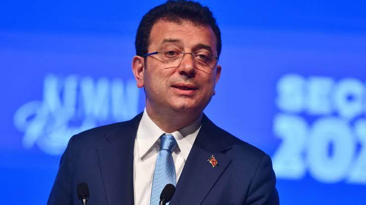 İmamoğlu’ndan Gençlere Çağrı