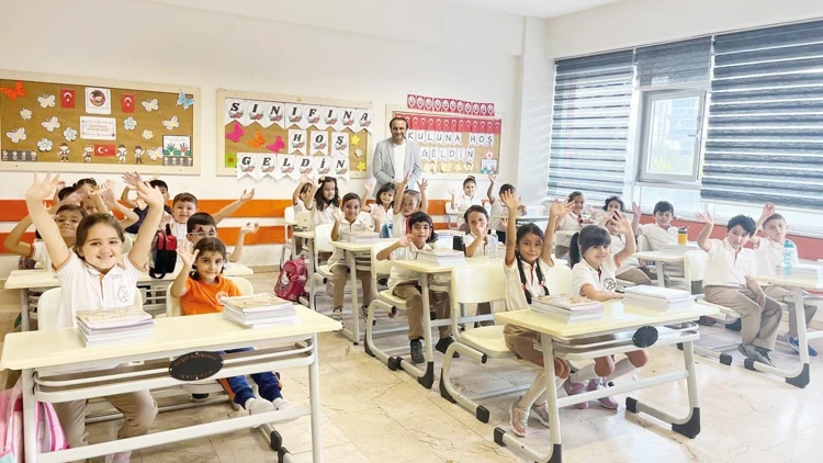 Uyum Haftasına Veliler Katılabilecek: Çalışan Velilere İdari İzin Verilecek