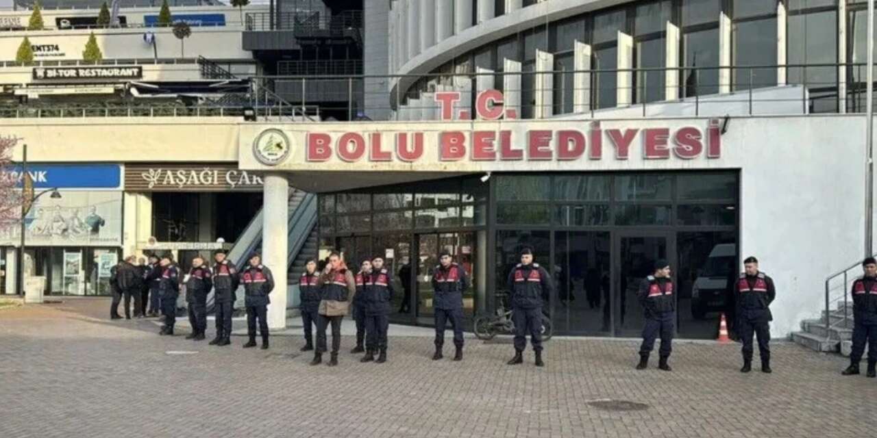 Bolu Belediyesi'ne Yeni Operasyon: 22 Kişi Hakkında Gözaltı Kararı