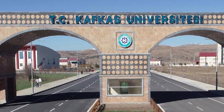 Kafkas Üniversitesi 92 En Az Lise Mezunu Personel Alımı Yapacak