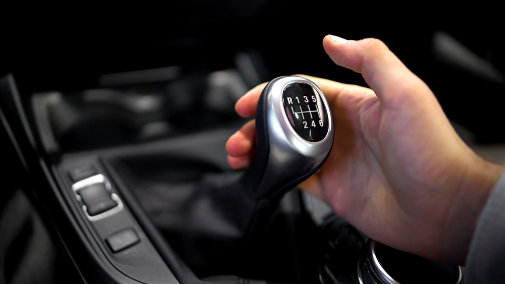 Otomobillerde Geri Vites Değişiyor: İşte Yeni Sistem