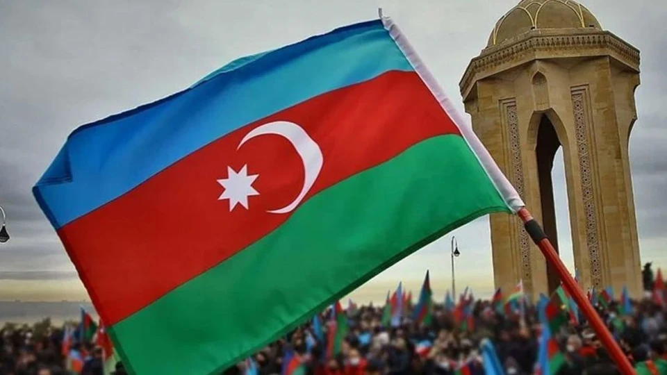 Azerbaycan 31 Türk Vatandaşına Giriş Yasağı Getirdi