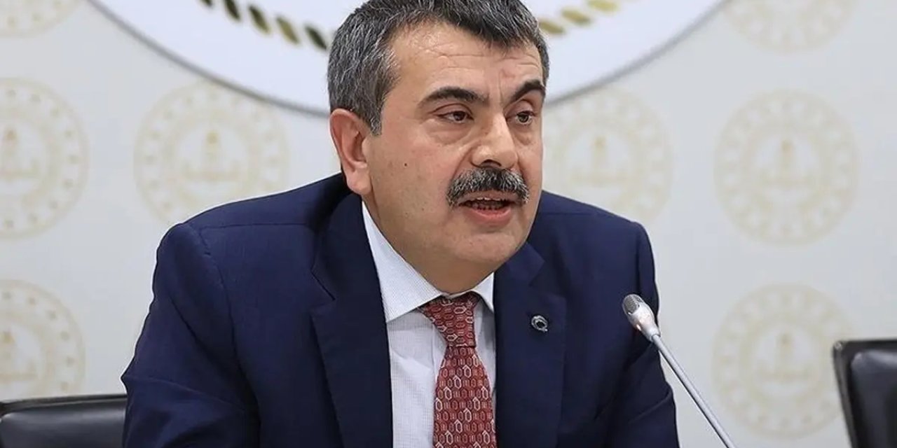 Son dakika: Zorunlu lise eğitimi en az 1 sene kısalıyor