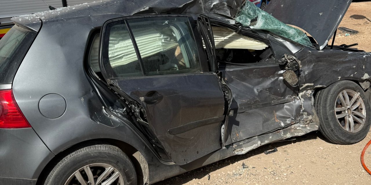 Gaziantep'ten acı haber: Öğretmen çift, feci kazada hayatını kaybetti