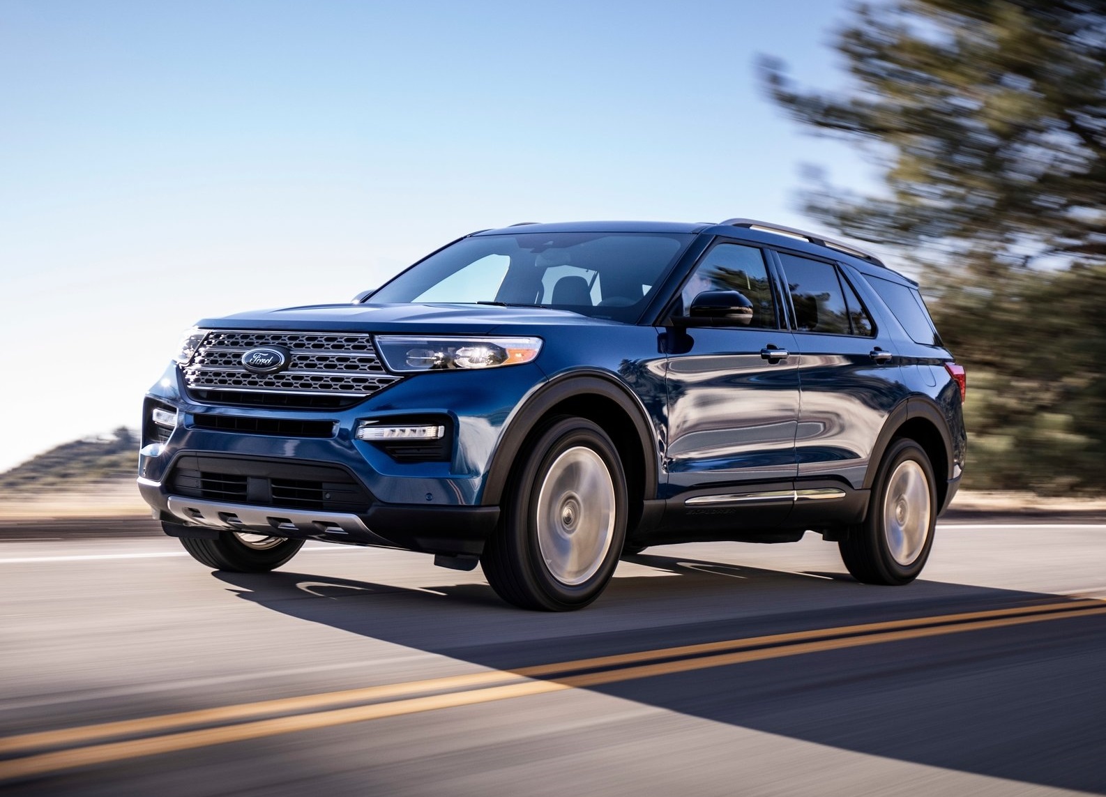 123ford-explorer-2020-carviser-20.jpg